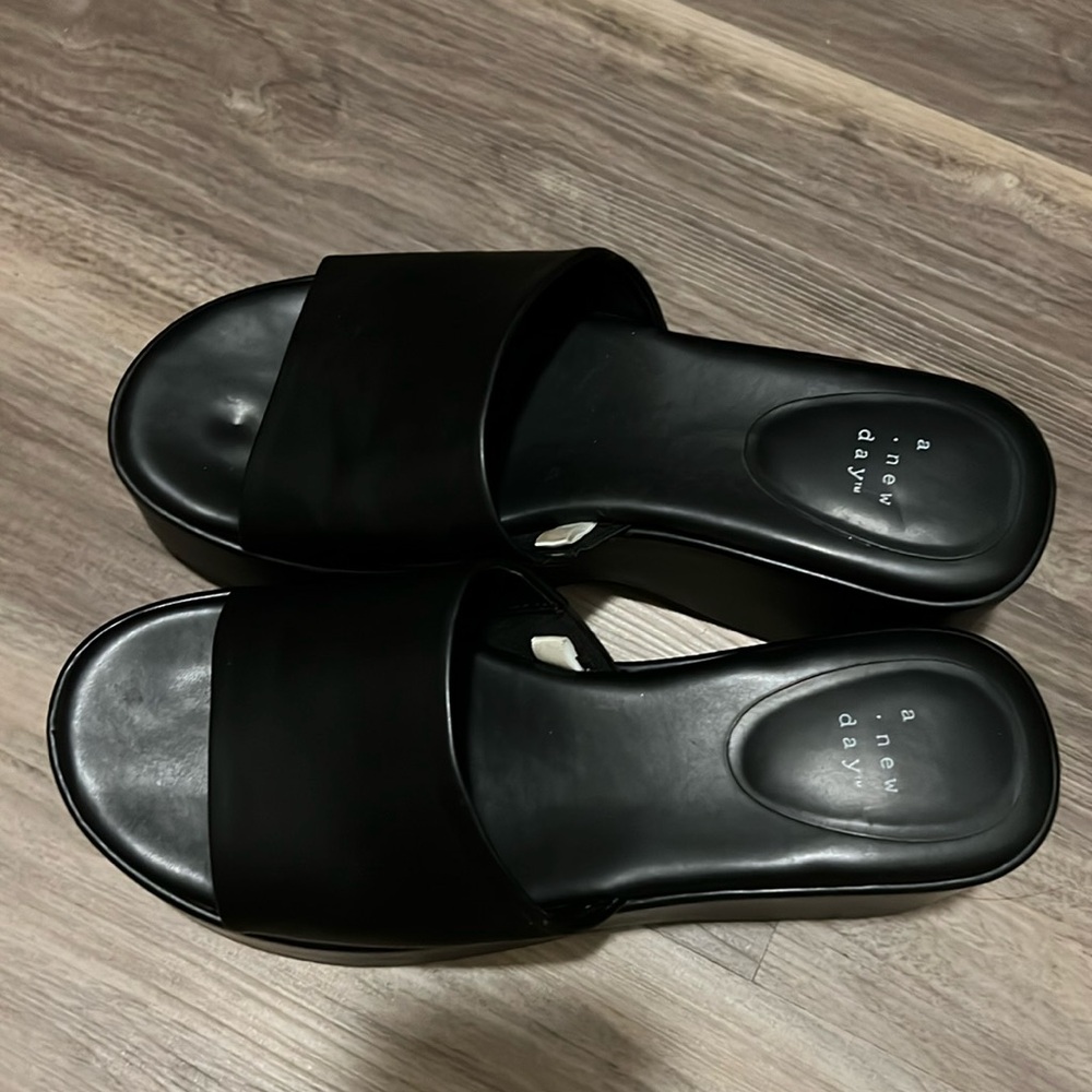 Black platform sandals